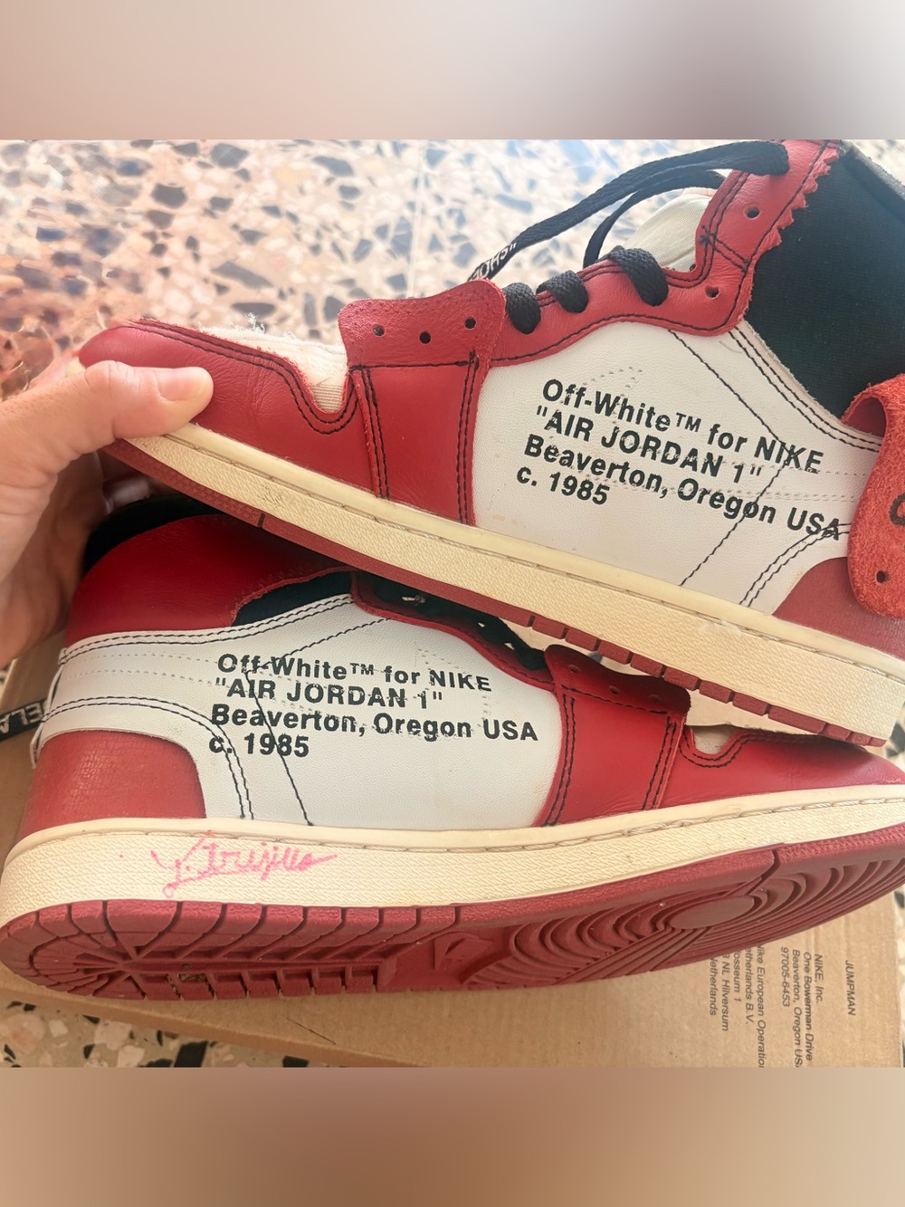 Off-White x Air Jordan 1 Low - White/Red
